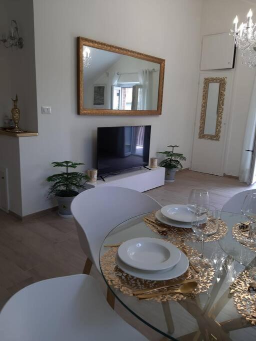 Casa Tra I Castelli Lägenhet San Martino Alfieri Exteriör bild